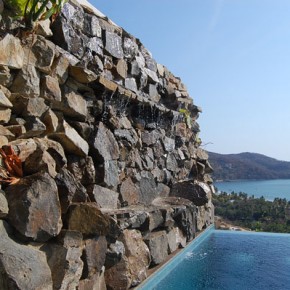 Infinity pool with cascade, Ensueño 10