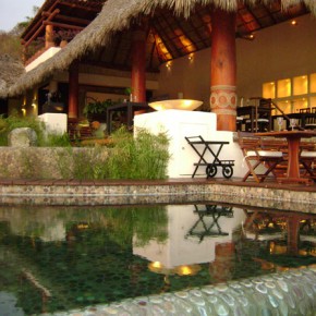Zihuatanejo Style, part 1